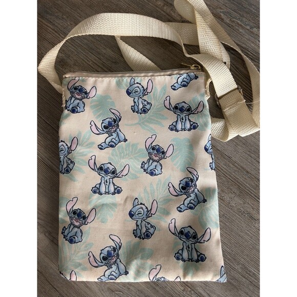 Loungefly Disney Lilo & Stitch Crossbody Bag Palms Blue Character Purse main image 6